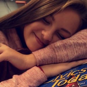 Meet your Posher, Maddie